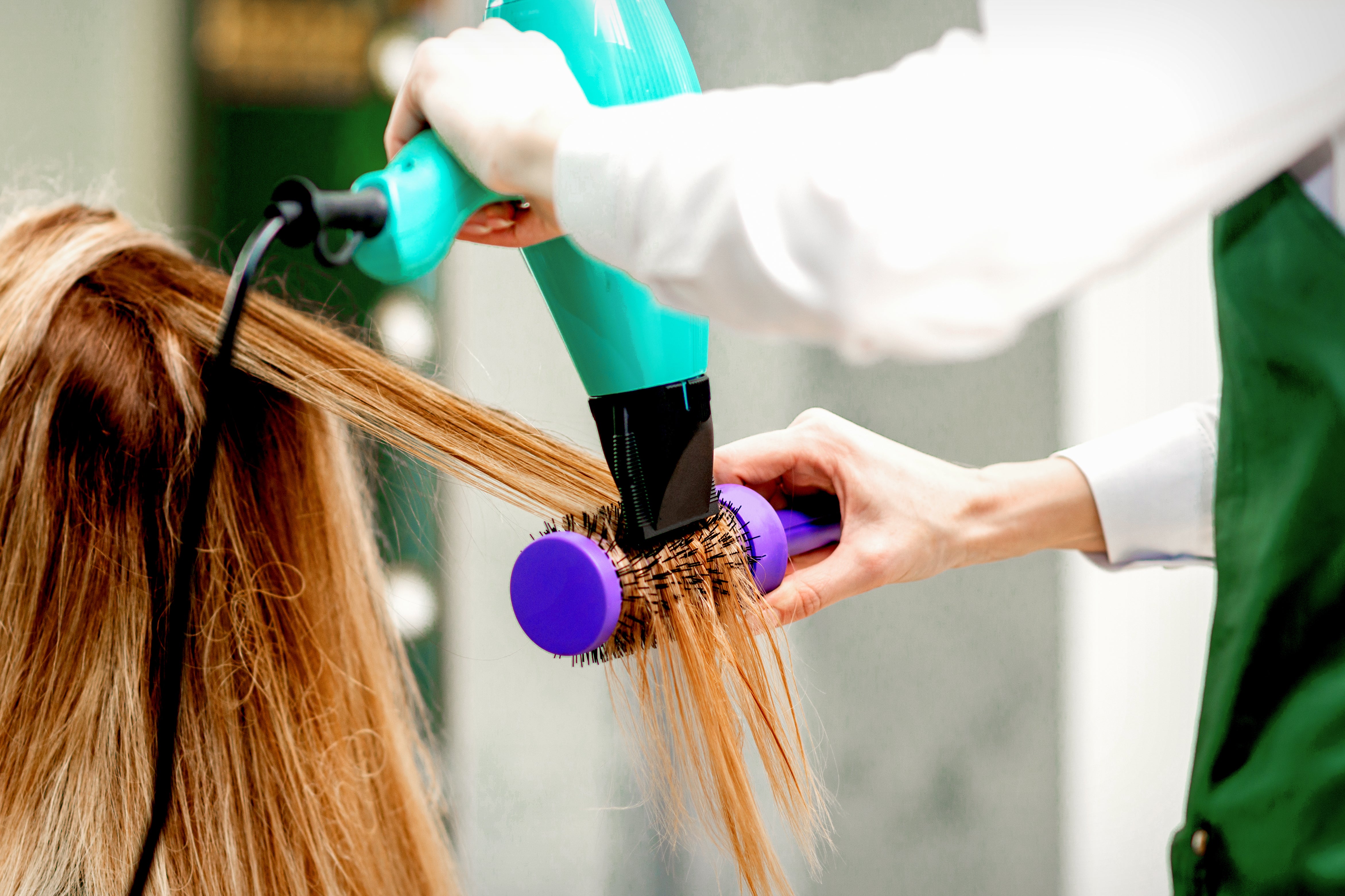 Come Ridurre il Sebo dei Capelli: Guida Completa