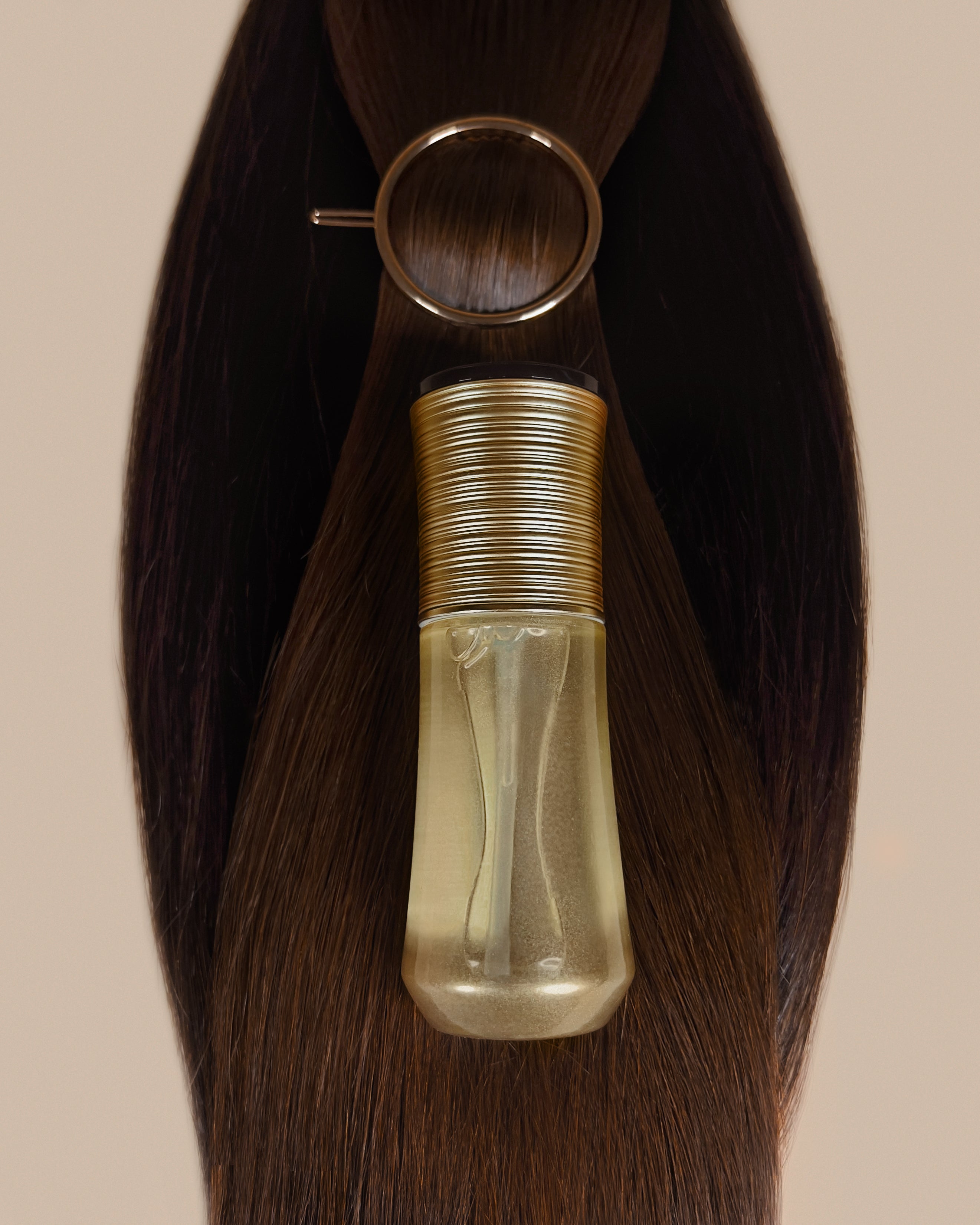 Capelli Secchi in Inverno: Rimedi Professionali e Consigli dell'Esperto