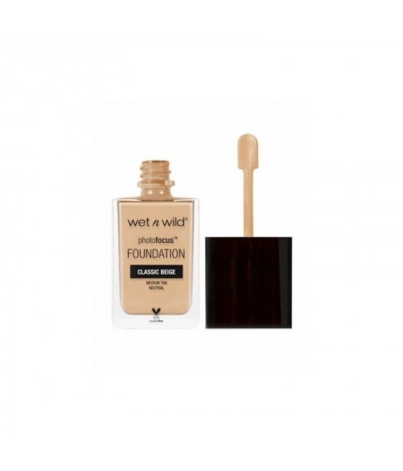 WET N WILD FONDOTINTA PHOTO FOCUS CLASSIC BEIGE E371C - Tre Pi Profumerie